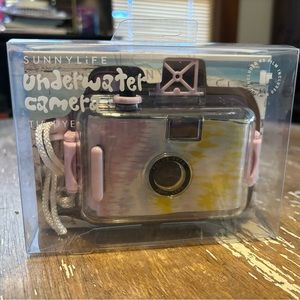 NWT Sunnylife underwater camera